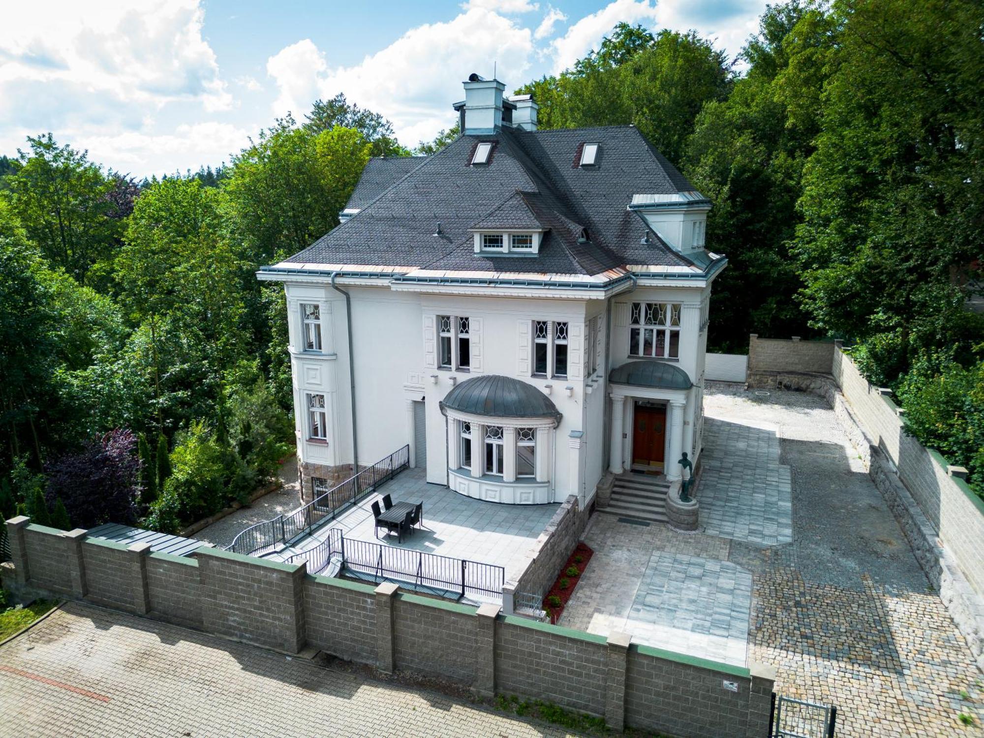 Ertlova Vila Jablonec nad Nisou Bagian luar foto